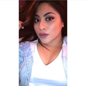 Meet your Posher, Nancy